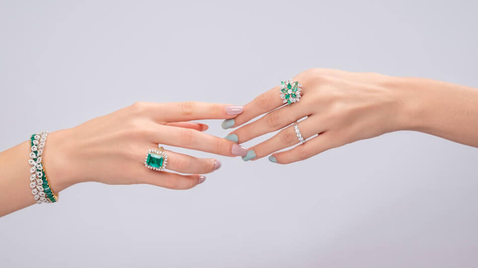 Copy of MOTIWALA JEWELLERY-27663 01 (1)-fotor-20240925165023 (1)