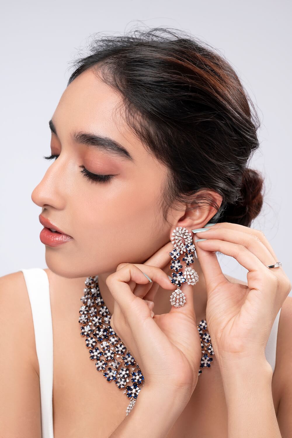 Copy of MOTIWALA JEWELLERY-27702 01 (1)